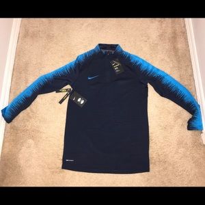 nike vapor knit long sleeve